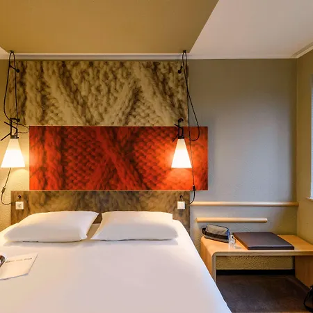 Ibis Berlin Mitte Hotel Exterior photo